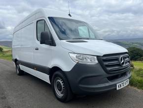 MERCEDES-BENZ SPRINTER 2021 (70) at Firbank Van Sales Hyde