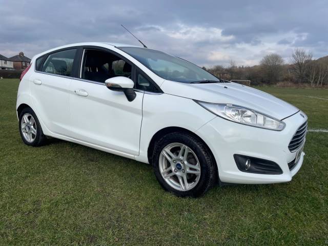 Ford Fiesta 1.0 Zetec 5dr Hatchback Petrol WHITE